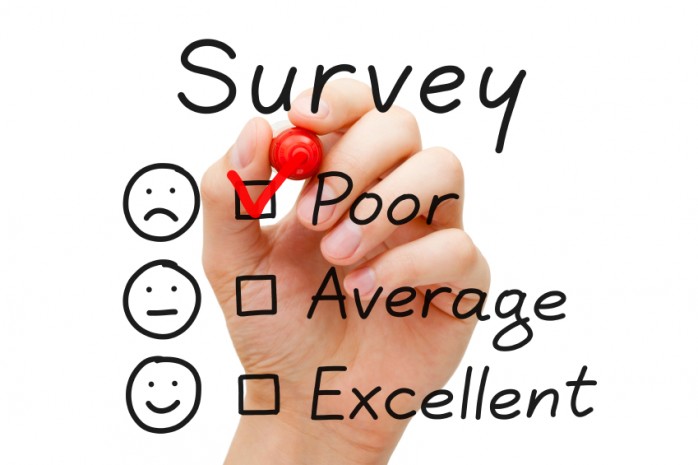 hand_checking_poor_quality_on_survey